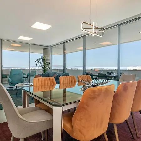 Amazing With Sea-view, Close To With Pool, Sauna, Wifi And Private Parking * Λάγος