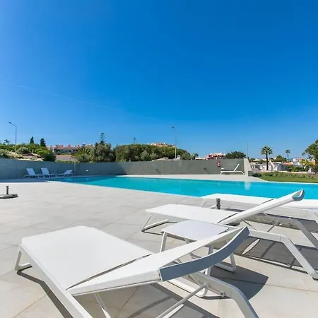 Διαμέρισμα Amazing With Sea-view, Close To With Pool, Sauna, Wifi And Private Parking *