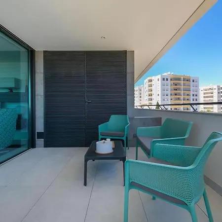 Διαμέρισμα Amazing With Sea-view, Close To With Pool, Sauna, Wifi And Private Parking *