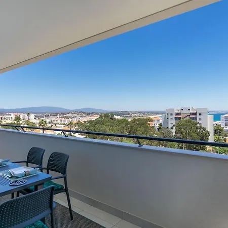 Amazing With Sea-view, Close To With Pool, Sauna, Wifi And Private Parking