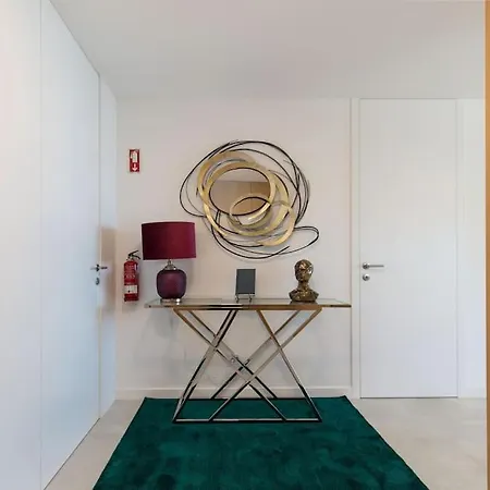 Amazing With Sea-view, Close To With Pool, Sauna, Wifi And Private Parking * לאגוּ‏ש