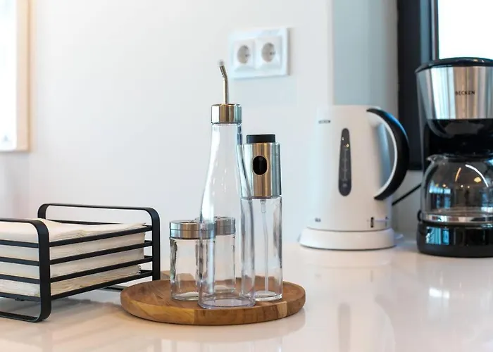 Lejlighed Amazing With Sea-view, Close To With Pool, Sauna, Wifi And Private Parking Lagos